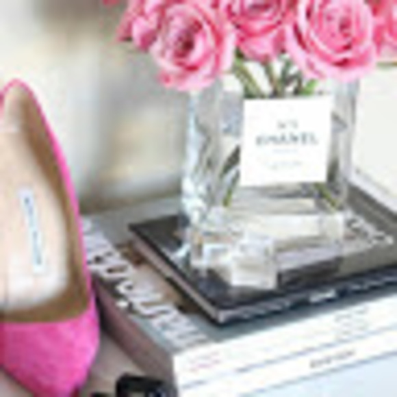 Meet your Posher, Monic - Picture 1 of 1